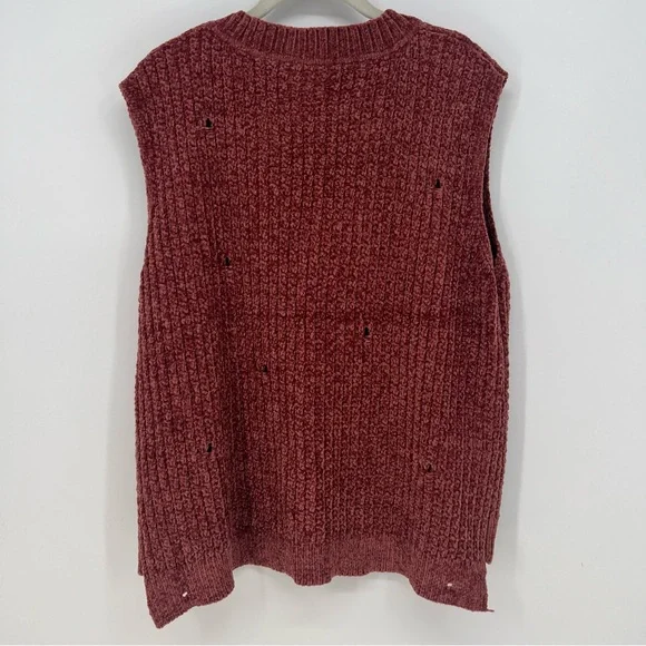 POL Sweater Vest Womens  Faded Burgundy V-Neck Distressed Look Soft Feel NWOT - Picture 8 of 16